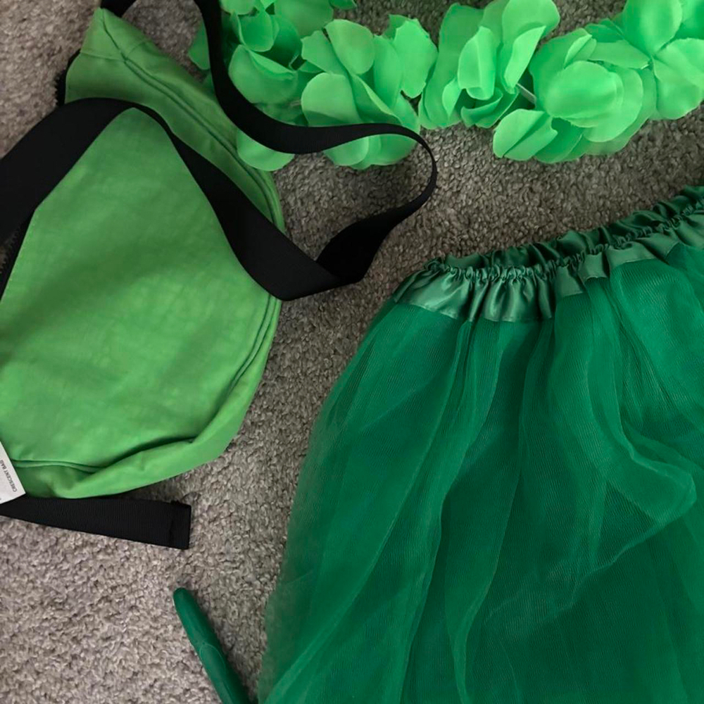 Green items - Picture 3 of 3